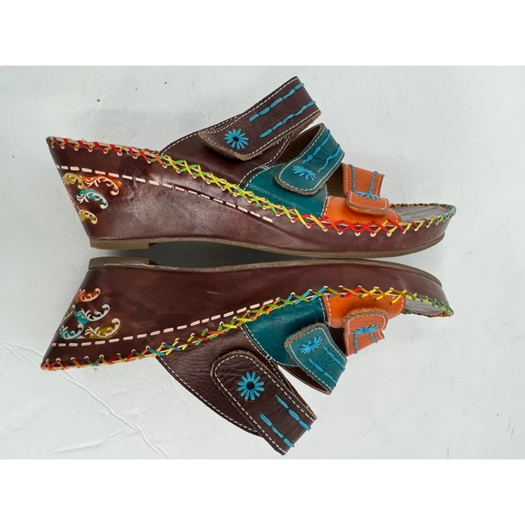 Corkys Elite tooled  adjustable strap heeled sandals size 8 - Picture 3 of 4